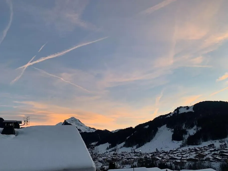 Apartment Morzine Apartment, Perfect Ski And Summer Base For 8 Montriond France