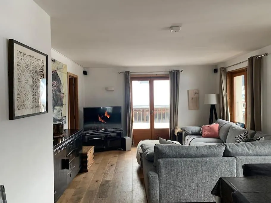 Morzine Apartment, Perfect Ski And Summer Base For 8 Montriond Apartment